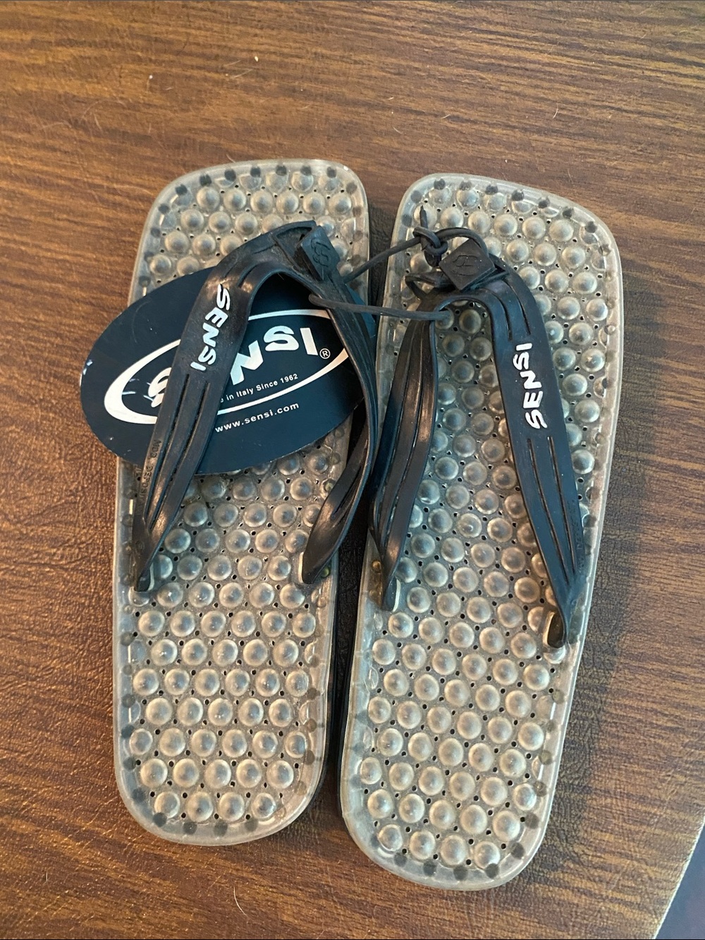 Women’s  Black Massage Flip Flops